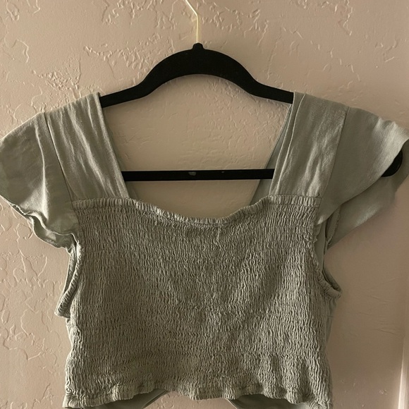 Sage green, crop - Picture 2 of 2